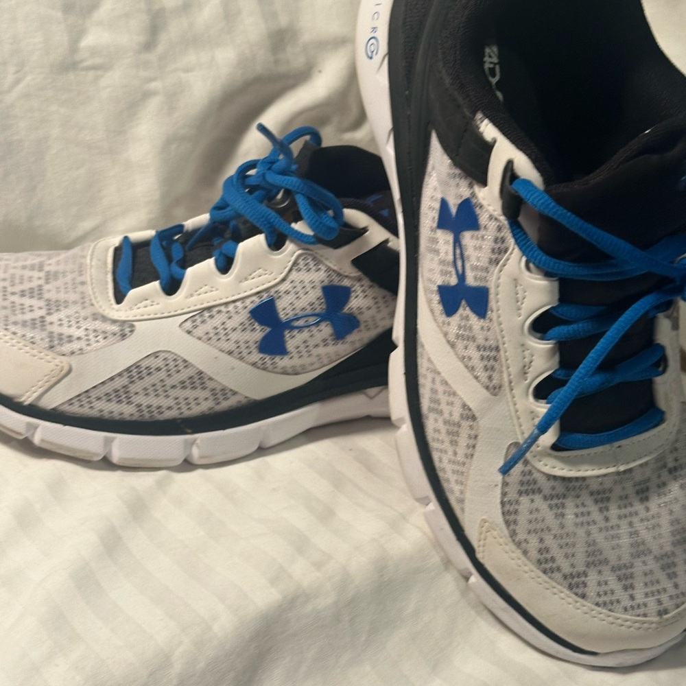 Under Armour Mens Black, Blue, and White Sneakers